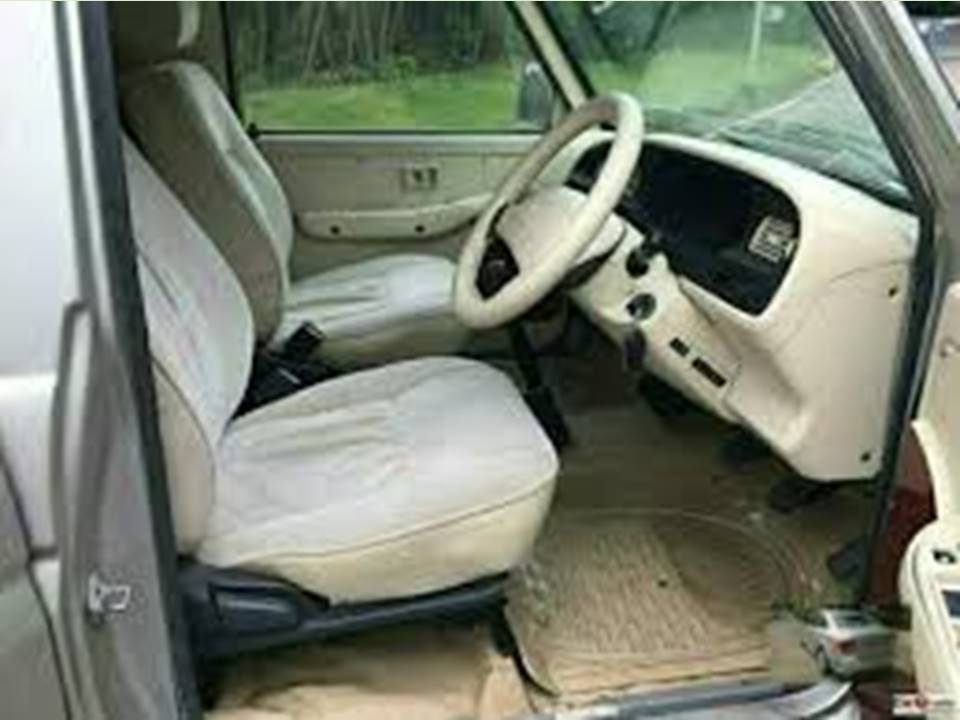 QUALIS RS TOYOTA FRONT LEFT